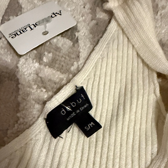 Debut Ivory Ribbed Tank Top - Picture 3 of 3